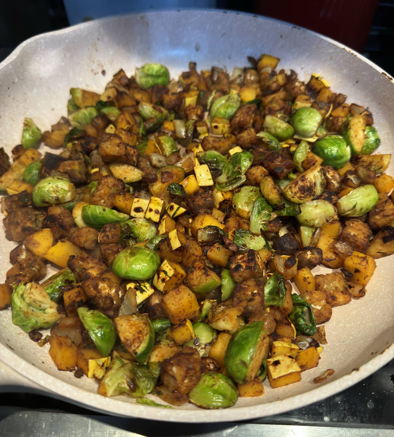 tempeh delicate squash in a skillet cooked.